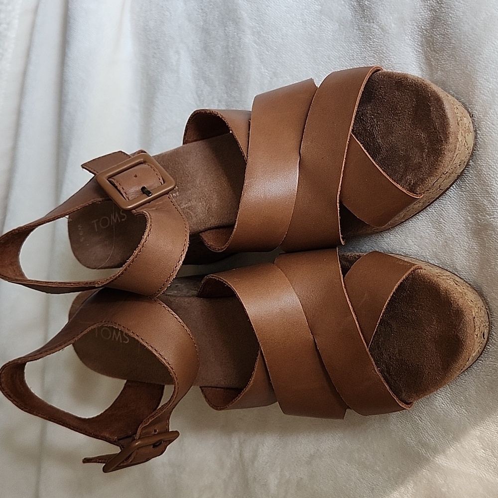 Toms Tan Wedge Sandals